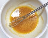 チキンとミックス野菜のレモン味噌うどん作り方2写真