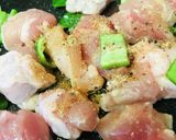 レトルト活用●鶏肉＆ピーマンの夏カレー作り方1写真