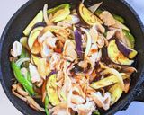 豚バラ肉ピーマン茄子の豆鼓醤炒め作り方7写真