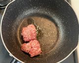 水餃子のひき肉旨味スープ作り方1写真