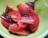 簡単！トマトの塩昆布和え　ピリ辛胡麻風味作り方3写真