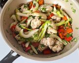 ☆簡単☆鶏肉とセロリのガーリック旨炒め作り方4写真