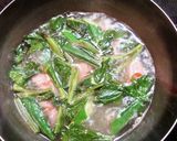 空芯菜とオクラ、魚肉ソーセージの味噌汁作り方4写真