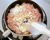 旨みたっぷり♪鶏ひき肉の醤油麹味噌そぼろ作り方3写真