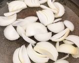 玉ねぎと卵の和風スープ♡簡単♡作り方1写真