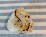 日本の旨みが凝縮、梅おかか塩昆布おにぎり作り方4写真