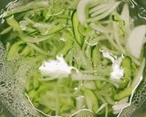 韓国風・鰹のハラモと野菜のピリ辛和え作り方7写真
