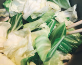 鶏だしで♪ キャベツと厚揚げの炒め物作り方5写真