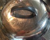 厚めに切ったトロトロのなすのお味噌汁　作り方3写真