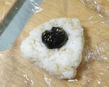 簡単おにぎり♡海苔佃煮わさび入り作り方4写真