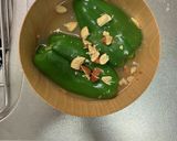 丸ごとピーマンとナッツの味噌汁作り方7写真