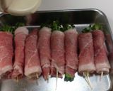 超お手軽♫ 貝割れ大根の肉巻き作り方3写真