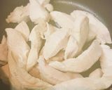 夏のサッパリ鶏肉サラダ○鶏胸肉の梅肉蒸し作り方2写真