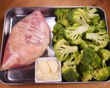 鶏肉とブロッコリーのうま塩ガーリック炒め作り方1写真