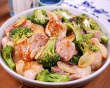 鶏肉とブロッコリーのうま塩ガーリック炒め作り方7写真