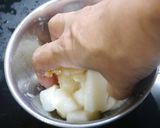 簡単！オクラとイカのエビチリ炒め作り方2写真