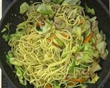 キャンプ飯★ぶんぶんでネギ塩焼きそば作り方7写真