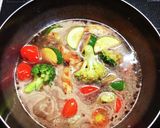 赤いオクラ？にズッキーニ！夏野菜の味噌汁作り方6写真
