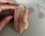 安い鶏胸肉を柔らかく♡チキンカツ♡作り方2写真
