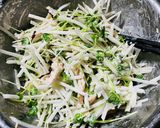 かいわれとサラダチキンの塩昆布マヨ和え作り方3写真