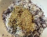 超簡単ゆかり炒りごまおにぎり作り方5写真