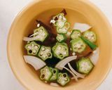 5分でできるオクラともずくのスープ作り方1写真