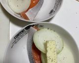 甘塩鮭と玉ねぎのバタポン〜レンジで作り方1写真