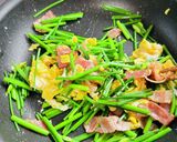 シャキッと花ニラ！卵ベーコン炒め作り方6写真