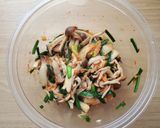 たっぷりきのこのうま味キムチ和え作り方3写真