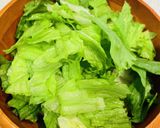超簡単！レタスと海苔のオリーブ醤油サラダ作り方1写真