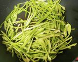 鶏モモとピーマン炒め物（青椒肉絲風）作り方5写真
