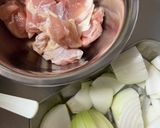 香りがバツグン！鶏もも肉の味噌バター炒め作り方1写真