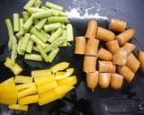 簡単！シャウエッセンと野菜のチーズ和え作り方1写真