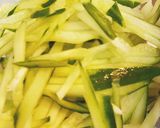 簡単！くらげと胡瓜の中華酢の物☆ポリコリ作り方2写真