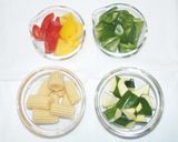 夏野菜と海鮮のトムヤム風玉子炒め作り方1写真