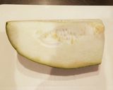 冬瓜とわかめのかんたん味噌汁作り方1写真
