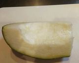 冬瓜とわかめのかんたん味噌汁作り方2写真
