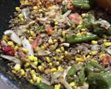挽き肉とコーンのクミン炒め♫作り方10写真