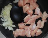 鶏むね肉玉ねぎ甘辛炒め作り方2写真