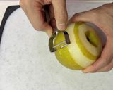 皮の栄養も☆ 梨の“ しまうまカット ”作り方3写真