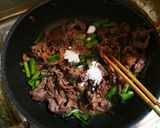 牛肉とつるむらさきと卵の甘辛炒め作り方5写真