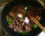 牛肉とつるむらさきと卵の甘辛炒め作り方5写真