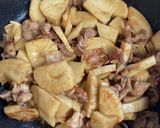 簡単⭐︎タケノコと豚肉のオイスター炒め作り方3写真