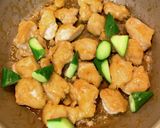 鶏むね肉ときゅうりのオイバター照り焼き♡作り方4写真