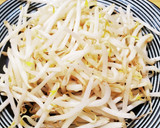簡単激旨！もやしと豚バラのレンチン蒸し作り方1写真