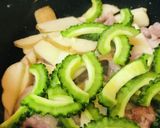 豚肉とゴーヤーの三角チーズソースソテー作り方2写真
