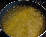 かに味噌バターのスープ・パスタ作り方3写真