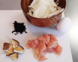 鶏肉と卵のかんたん味噌汁作り方1写真