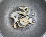 鶏もも肉と冷凍したトマトとナスのカレー作り方3写真