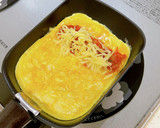 キムチとチーズを巻いてくるくる卵焼き作り方3写真